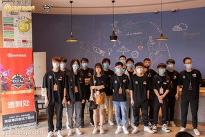 「2022OPL青训 OPL青训招募计划·现场返图」2022OPL青训线下集训营已于9月5日开营！O仔来给大家带来现场返图~究竟谁能通过层层考验签约战队成为职业选手，期待选手们的表现哦！少年登场，竞现锋芒 青训线下集训营已正式开战！ O仔后续将为大家带来更多青训相关信息，敬请关注哟~