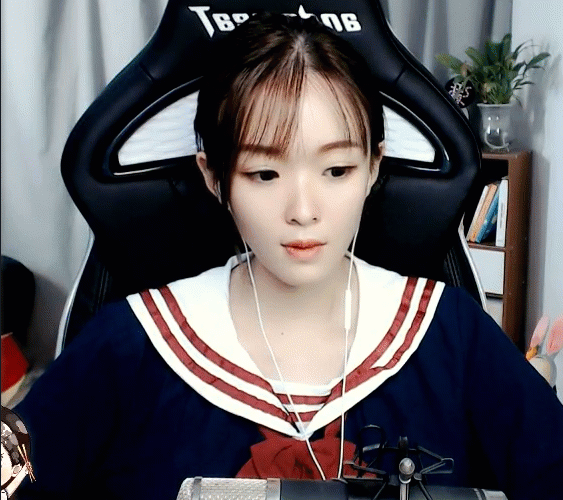 今日身体不适，故请假，望见谅，明日播，有福利。❤️