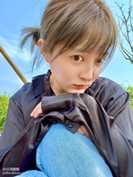 第一条动态[鲨鱼娘哈喽]谢谢大家今天众筹帮我过四星 超开心的[阿冷]
想听歌就来直播间找我吧 每天晚上八点喔～