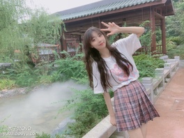 少女心绑重！


 感谢大家的陪伴呐～[topic src=&#34;53&#34;]#一言不合就爆照[/topic]