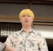 [user src="31q72koO9w9J"]@DL丶拖米[/user] 米哥爱了吗❤️
7.22表情包集锦🥳[topic src="182405"]#三亚表情包大赏！主播：谢谢喜爱求放过[/topic]