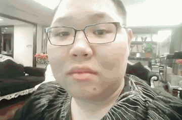 哈哈[topic src="190009"]#如何一句话让PDD破防到直接飙方言？[/topic]