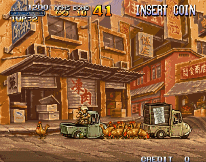 在炮火纷飞，子弹如雨点一般密集的战场上，身着轻装的主角不慌不忙地铺开一张野餐巾，淡定地盘腿坐下，从包裹里拿出一枚饭团津津有味地享用。不论附近敌人的炮管如何嘶吼，也不能阻止她在尸山血海中享受片刻宁静。反差巨大、无厘头的镜头描写一直是《合金弹头》系列的显著特色。这个首发自1996的经典系列一直是横版动作射击游戏中的常青树，从二十六年前至今续作与二创层出不穷，一直焕发着惊人的活力，而今，玩家们又迎来了一款《合金弹头》系列的正统续作，它就是由SNK正版授权，腾讯天美工作室研发的《合金弹头：觉醒》。

高度还原记忆中的“经典”
《合金弹头：觉醒》的核心玩法仍是控制角色在横版地图上射击、闯关、冒险，并且能感受到，游戏真的在还原“经典”上下了一番功夫。

进入游戏后，一股熟悉的感觉便向我扑面而来。虽然《合金弹头：觉醒》采用了更为精致的3D画面，但依然没有丢掉《合金弹头》系列搞怪、无厘头的独特风格，看到这些表情奔放，动作夸张，毫不吝啬地向玩家展示自己性格的角色，真是勾起了我许多有趣的回忆。能听出来，有不少取自前作的背景音乐与各类音效，部分不可缺席的语音更是准时到场，玩家通过关卡后那句“没事，俺不累”，或是拿到H弹时富有磁性的“好尼玛性感”，这些有趣的空耳还是让我忍不住会心一笑。不只如此，记忆中那些经典角色也没有迟到！包括以马可为首的主角团游隼小队和麻雀小队，还有诸如百太郎、相川留美、维克多、米娅等经典NPC，偷偷告诉你们，马可在本作中，也总是甩着他那滴流不下去的大鼻涕。浅玩过几关后，第一感觉就是游戏的操作手感相当不错，尤其是这干脆、爽快的射击手感，对味了。平台跳跃出现的频率不高，但依旧是我这样手残党的克星。除了这些，《合金弹头》系列中一些具有特色的地图交互玩法，诸如解救俘虏、挖掘彩蛋、驾驶载具、破坏地形等，在手游中也到了最大程度的继承。

让我感到十分爽快的另一个原因是游戏中的重火力实在太强大了！而且还有丰富的选择。原作中经典的H弹、L弹、I弹等，都能在闯关的过程中获得，还有一些新的特色武器，比如拳套枪、锯片枪等，酷爱用小刀的玩家总算有了更好的选择。载具相比前作则更加强大，像是机关枪骆驼或SV001变形坦克，拿到就是一波横扫千军。游戏中还复刻了不少经典关卡，许多场景都能或多或少看到前作的