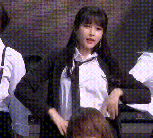 米儿不让我们看，我们自己看