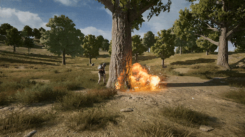 燃烧瓶作为投掷物中细节最多的道具，很多新入坑的玩家还没来得及完全掌握它的正确食用方法。在今天的内容中，锅妹将帮助新加入吃鸡的小伙伴们，一起了解它的各项特点和使用方法。
 
  与手雷不同，燃烧瓶作为持续性伤害道具，除了火焰造成的直接伤害外，还会引燃玩家造成间接伤害。直接伤害约为12点/秒（分三次），间接伤害约为10点/秒。因为间接伤害是由附着在身上的火苗所造成，所以即使玩家离开燃烧瓶的覆盖区域，依然会受到4秒的间接伤害。此外，由于被引燃的玩家会做出扑火动作，因此燃烧瓶的伤害还具有打断敌人精确瞄准的隐藏效果。
 

 
   燃烧瓶影响范围也广，为了让大家更直观感受它的覆盖范围，锅妹放置两辆空投装甲车在铺开的火焰旁边，从动图可以看出，火焰的覆盖区域与并排的装甲车差不多（甚至略大一些）。除此以外，燃烧瓶还有另外两个隐藏属性：在木地板上爆开时，燃烧效果会蔓延。
 

 
   燃烧瓶的燃烧效果会以地图中的物体为主进行扩散，且燃烧效果会贯通树木等较细的物体。这意味着，面对躲在树木或者石头后的敌人时，燃烧瓶会成为打破僵局的最佳道具。其次，燃烧瓶还可以击碎木门，并将一部分的火势蔓延至屋内。因此利用燃烧瓶来破门攻房，会有非常好的效果。
 

 
  在使用燃烧瓶时，小伙伴们仍需注意两个地方。其一，火焰高度会限制它垂直方向的伤害范围，也就是说，被火焰包围的敌人可以依靠站到高点来避开伤害，例如站上室内的家具。其二，延续性的伤害会给予敌人打包的机会，所以有时单靠燃烧瓶，无法将敌人一次性解决。
   燃烧瓶在空中飞行时，较大的体积让它更容易被观察到。我们也可以利用这些特点来躲避燃烧瓶的伤害。比如，当处于室内时，可以爬上周围的桌子。当身上被火焰引燃时，迅速离开并且恢复血量，或者是扎进周围的水中。
 

   
  同样作为伤害性道具，不少新玩家更钟情于手雷。不过相信看完今天的文章，燃烧瓶将会出现在更多小伙伴的背包中。最后说个小秘密：3个燃烧瓶的重量才等于2个手雷哦～以上就是关于燃烧瓶的tips啦，我是锅妹，我们游戏见！