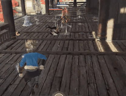 永劫无间的新武器真是越出越厉害了，扇子目前已经上线有一段时间了，相信兄弟们都已经玩过了吧。要我说扇子这个机制是真的厉害，我说这是加强版的匕首应该没人反对吧。在保留匕首特点的同时增加了很多机制，直接把这把武器的上限拉高了一大截。这次要说的就是关于扇子特殊机制的新玩法。

总所周知，扇子在攻击过后接闪避再快速接左键是可以打出风的，这个风是可以把敌人击飞击退的，而且这个风是白刀，所以根本不怕被振刀，这个招式还有个很帅的名字“扇里走丸”。试想一下，不需要蓄力，白刀就能把人打出击飞和击退，那么如果是两个会怎么样呢？

来看这一波，两个人其中一个打出对手的僵直后，另外一个人就可以接吹风了，两个人左一下，右一下。可怜这个被吹的三娘，估计是个带F1想秀的高手，因为没有受击技能，就直接这样活活被两个人颠勺颠死，实在太恶心了，原来这才是双排扇子的正确玩法吗？


如果说之前的扇风需要两个人把敌人包在中间，而且扇风还需要不断调整角度，那么直接把敌人逼在角落呢？还是这个可怜的三娘，刚刚返魂就又被这两个蛇精病抓到了，上来被振刀一下，然后就又是扇风循环，你一下我一下，两人直接化身亚索加永恩。这个玩法真的是太快乐了，真的可以拉个兄弟打双排的时候试一下这个玩法，遇见没受击的敌人直接折磨。[topic src="187055"]#永劫无间精选内容[/topic][topic src="225248"]#永劫新武器扇子新玩法，双人颠勺[/topic]