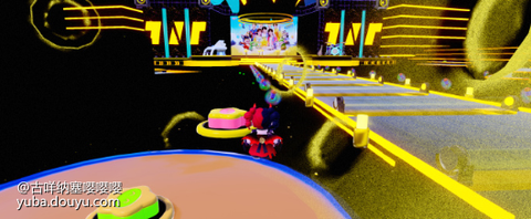 1.左侧舞台有一个按钮 如图1
2.右侧舞台有一个按钮 如图2
3.刚到舞台场景左右两侧都有观光电梯
4.最后走到大舞台最后就胜利了
也可以看图，仰视地图看有蓝色星星的地方就是热身任务[topic src=&#34;227726&#34;]#元梦之星攻略[/topic]