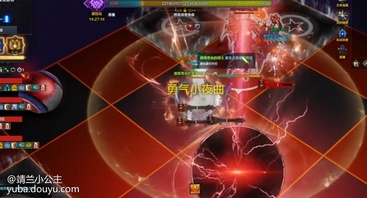 【文章来源：贴吧-qscdswz666】


大家好，今天来教大家小丑零血，让你摆脱计算题。小丑零血机制秉承一个原则就行，就是在消除中间的星星，在最外圈连成一排。我们实战给大家看一下。



第一个我们看着这个相对内圈的有一个星星，把这个移走，所以我们第一个炸弹放到这个星星的下面。



来到第二个炸弹，我们这里要为第三个炸弹的连线人做准备，而我们有一种很公式的二炸弹连线方式。这是第一个放在四个角其中一个，然后第二个放在这牌的第四号位，实战来看就是这样。我们可以看到，这次bingo之后，场面还是整体干净的。



我们第二轮第一个炸弹优先消一下格子，我们选择1-4，这时候我们看到摆锤，紧急示意队友2-5也行，但是队友反应不过来，放到1-5里。这个格子不好，但是我们下方有一个炸弹就可以bingo的位置，所以这个我们仍然选择消格子。



之后继续秉持消格子，顺便连线的原则，这里可以消掉两个格子，顺便会把第一排空出一个三连。三连的位置放在中间即可bingo，所以我们继续消格子。然后第三个放在第一排即可，一般三次bingo就完成了。如果每过要连第四次第五次就不需要刻意算了，因为你几乎每一个格子都是bingo，保持生存即可。



本贴与原作者魔鬼鱼丶合作产出图文形式发布贴吧，大家还有什么需要补充的，可以在评论区评论。